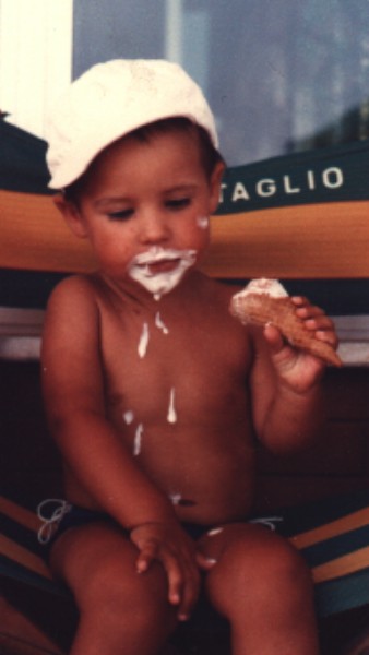 ../Images/Daniel 1J.-Eis.jpg